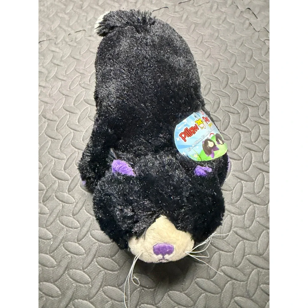 Pillow Pets Curious Cat Small 11 Inch Purple NWT PeeWee 2011 Plush Toy Halloween